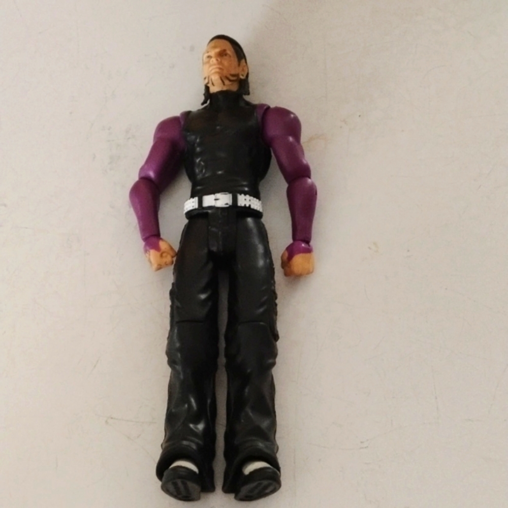Action Figure - Picture 1 of 1